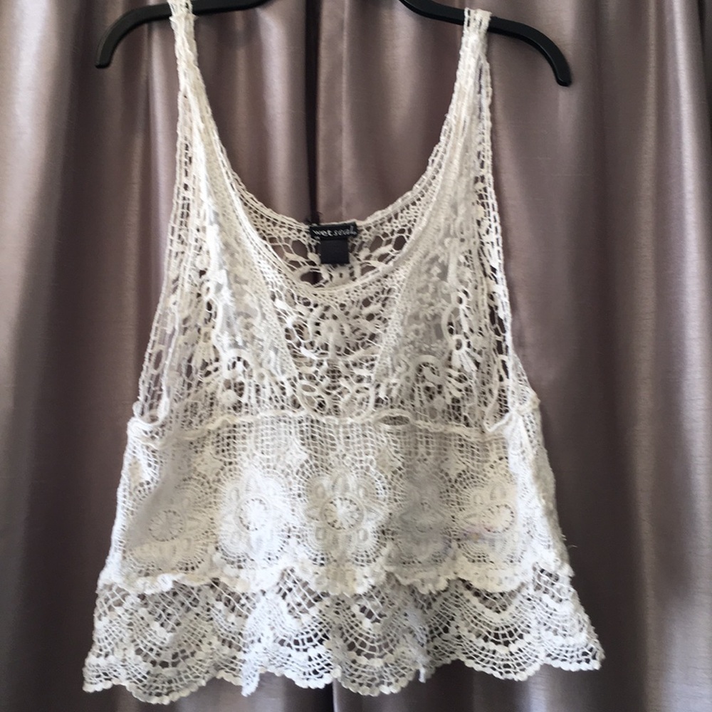 Lace tank top